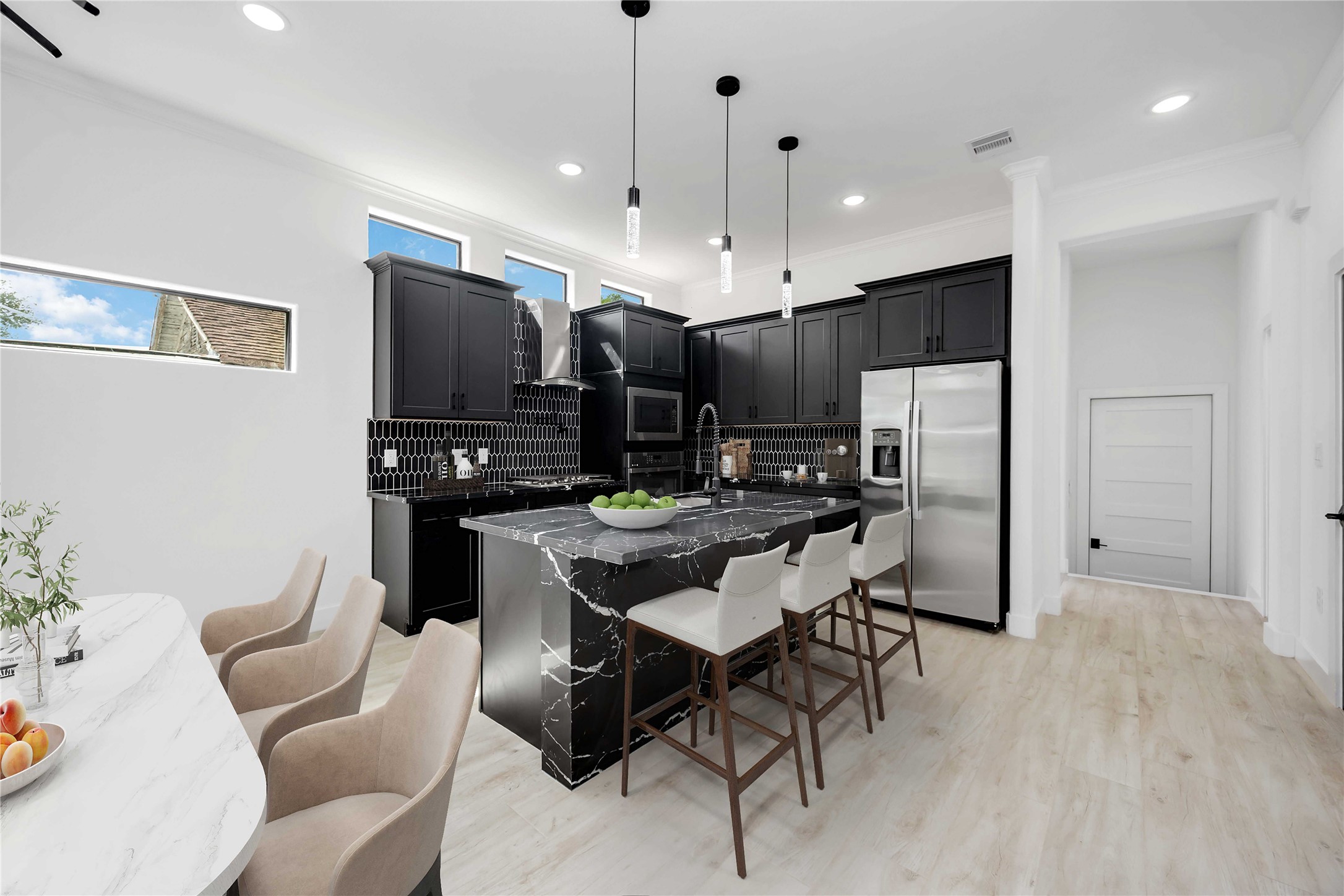 3020 Retta Street Houston, TX 77026 - Photo 4 of 25 Gallery Image 4