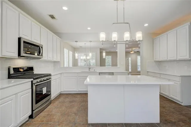 $4,200 | 2614 Kinney Oaks Court, Austin, TX 78704