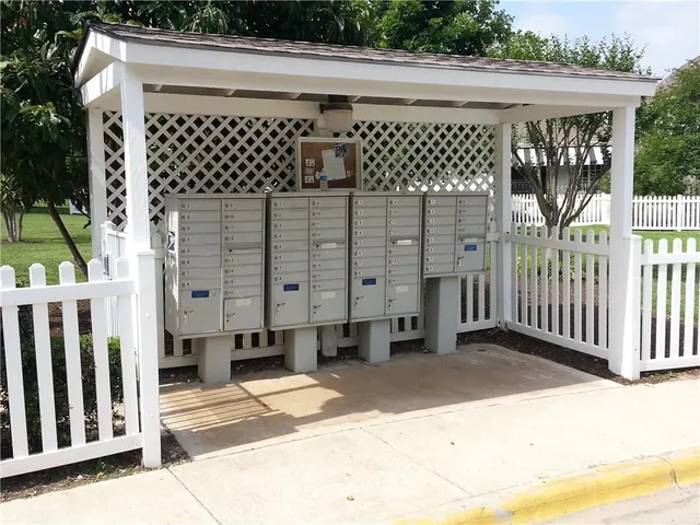 $4,200 | 2614 Kinney Oaks Court, Austin, TX 78704