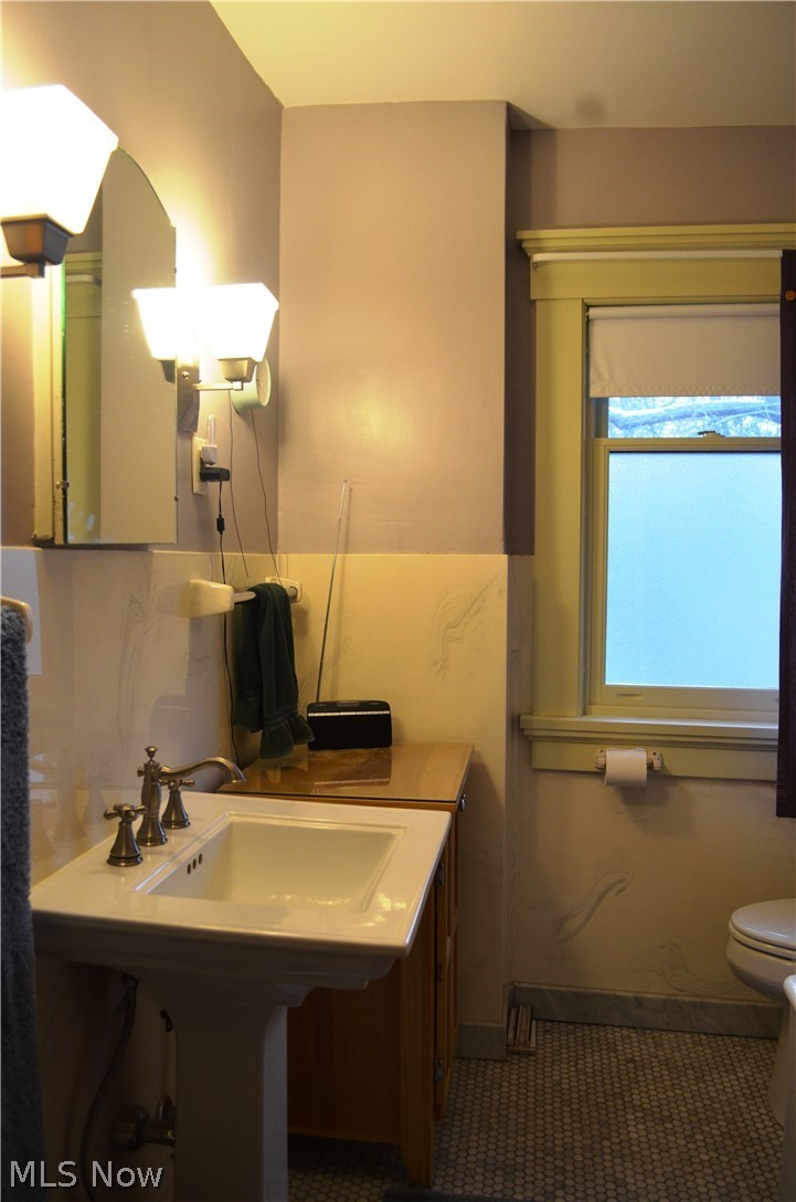 7 Orchard Road Akron, OH 44313 - Photo 14 of 19 Gallery Image 14