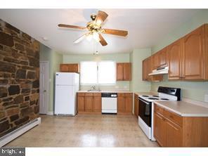136 Horsham Road Horsham, PA 19044 - Photo 26 of 37 Unit 2