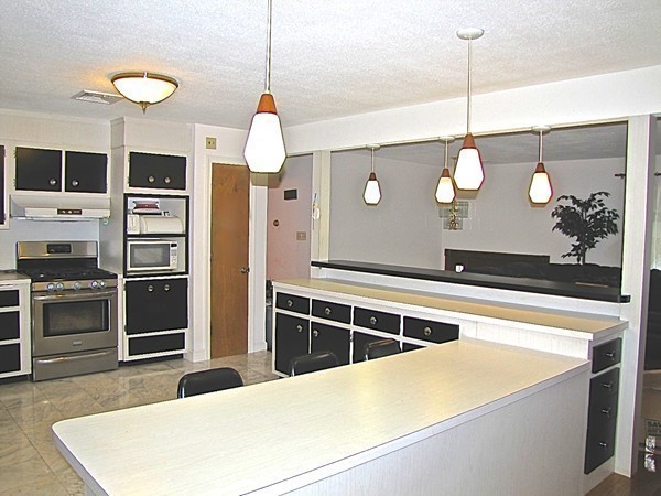 15 Cunningham Road Dedham, MA 02026 - Photo 5 of 29