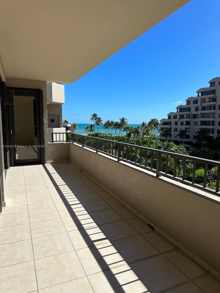 251 Crandon Boulevard, Unit 430 Key Biscayne, FL 33149 - Photo 2 of 19 a view of balcony