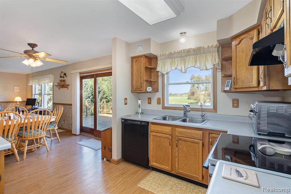 4168 West Coon Lake Road Howell, MI 48843 - Photo 13 of 36