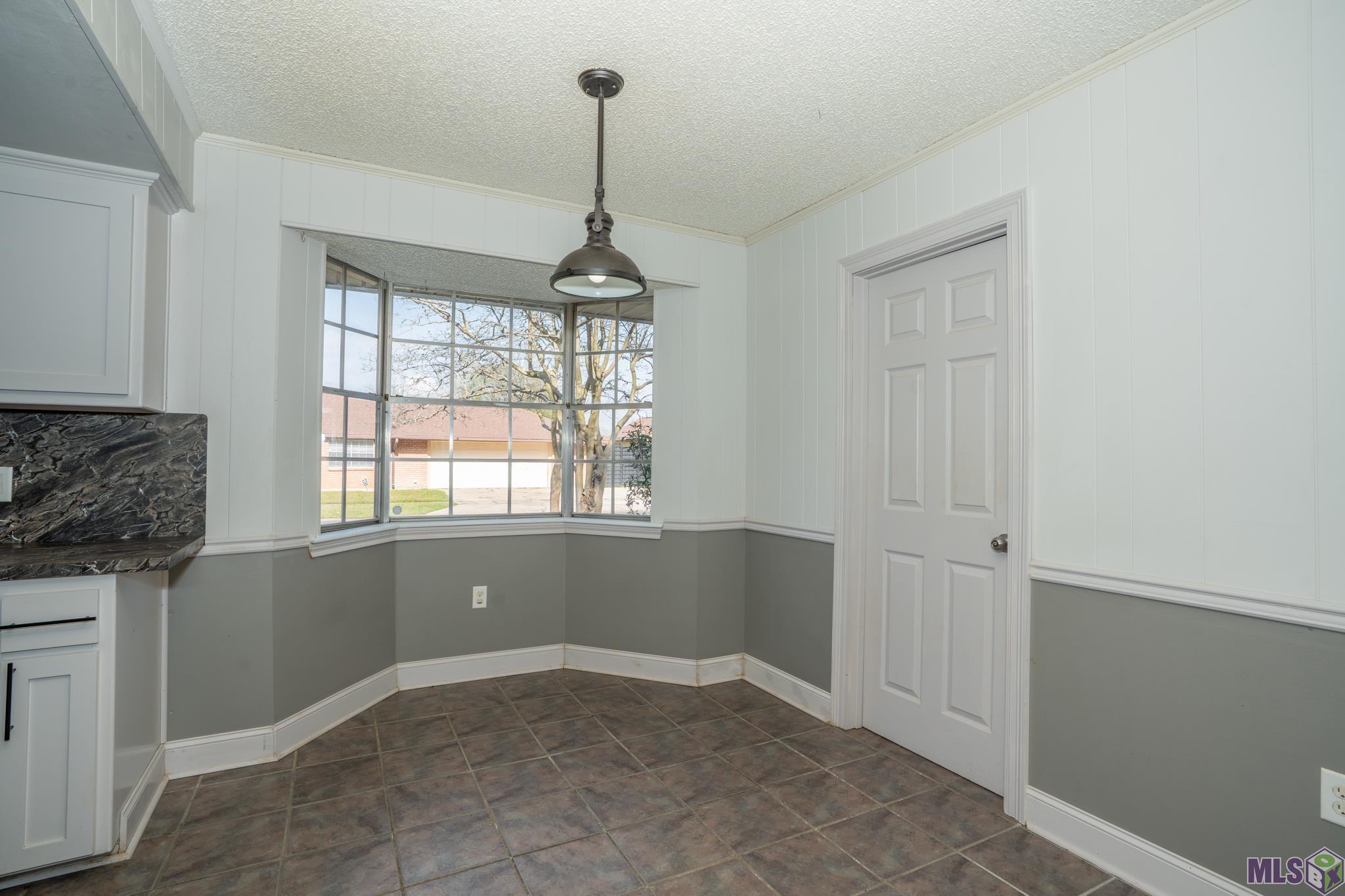 613 Kimmeridge Drive Baton Rouge, LA 70815 - Photo 10 of 38 Breakfast