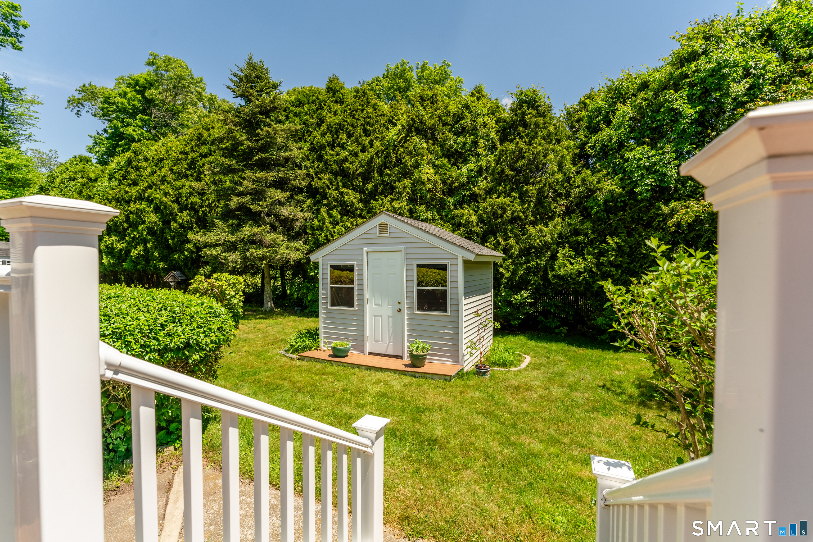 476 Noank Ledyard Road Groton, CT 06355 - Photo 9 of 37