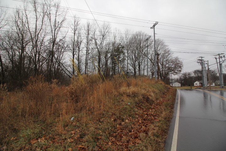 0 Paradise Hill Road Clarksville, TN 37040 - Photo 3 of 7 a view of river covered by trees and buildings