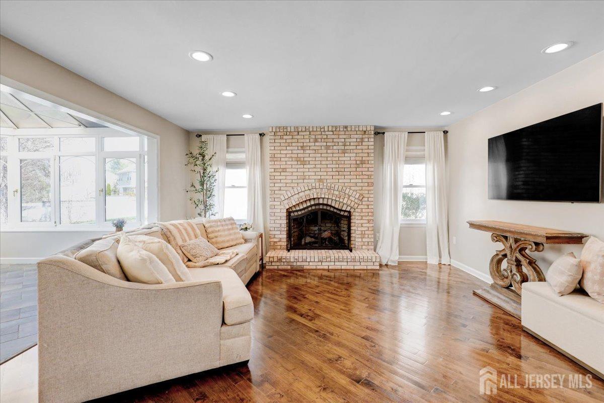 15 Oakland Road Old Bridge, NJ 08857 - Photo 7 of 45 Gallery Image 7