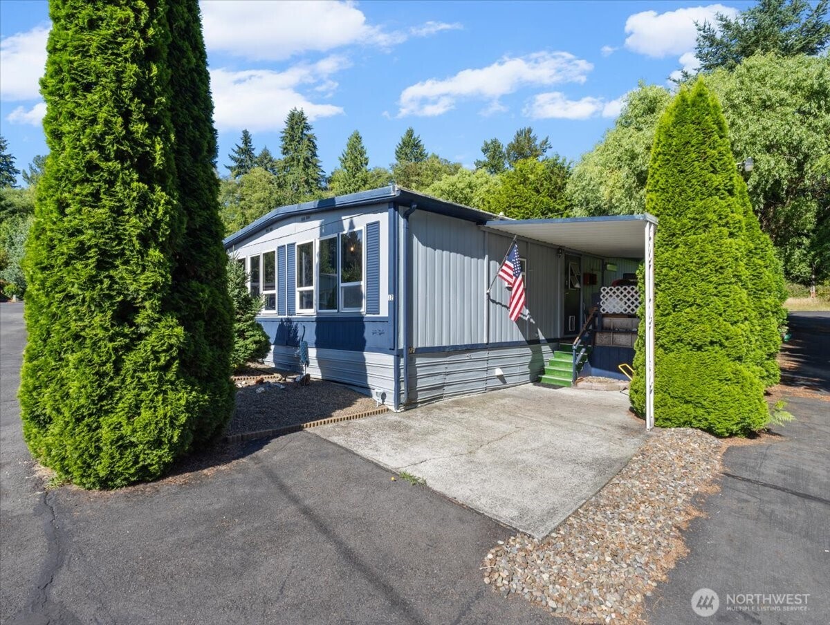855 Hazel Dell Road, Unit 12 Castle Rock, WA 98611 - Photo 3 of 26
