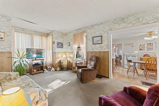 $149,900 | 312 West Emmett Street, Portage, WI 53901