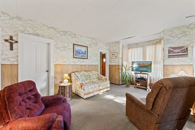 $149,900 | 312 West Emmett Street, Portage, WI 53901