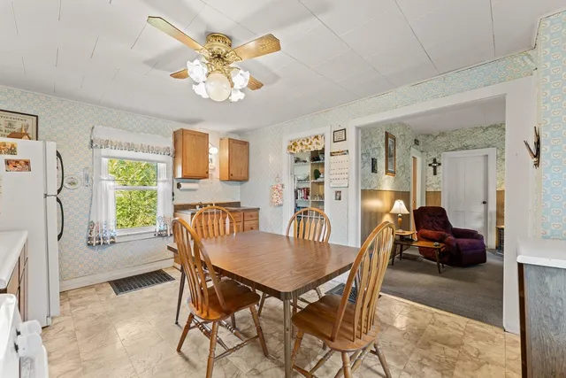 $149,900 | 312 West Emmett Street, Portage, WI 53901