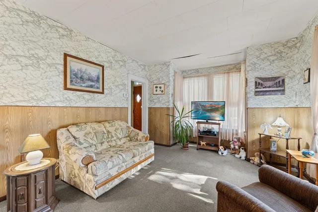 $149,900 | 312 West Emmett Street, Portage, WI 53901