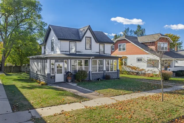 $149,900 | 312 West Emmett Street, Portage, WI 53901