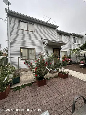 $658,000 | 215 Pierce Street | Concord