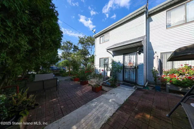 $658,000 | 215 Pierce Street | Concord