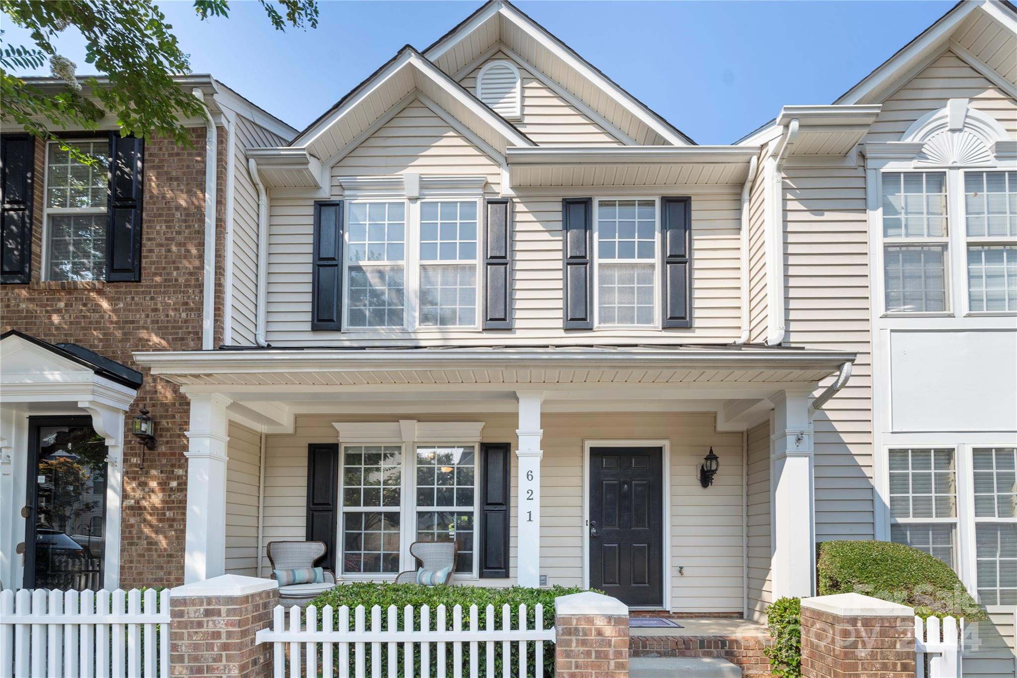 621 Atherton Way Rock Hill, SC 29730 - Photo 2 of 33 front view of a house