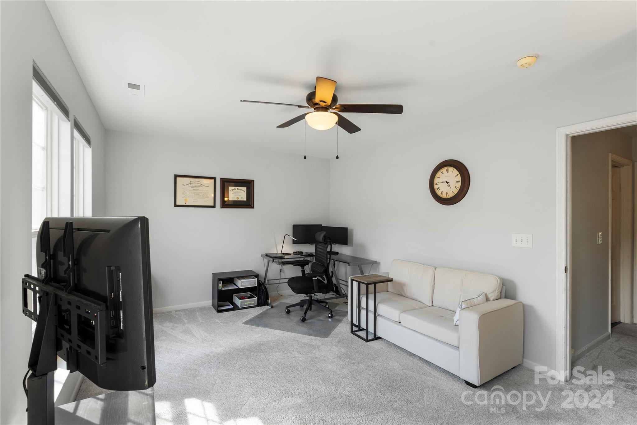 621 Atherton Way Rock Hill, SC 29730 - Photo 23 of 33 a living room with furniture