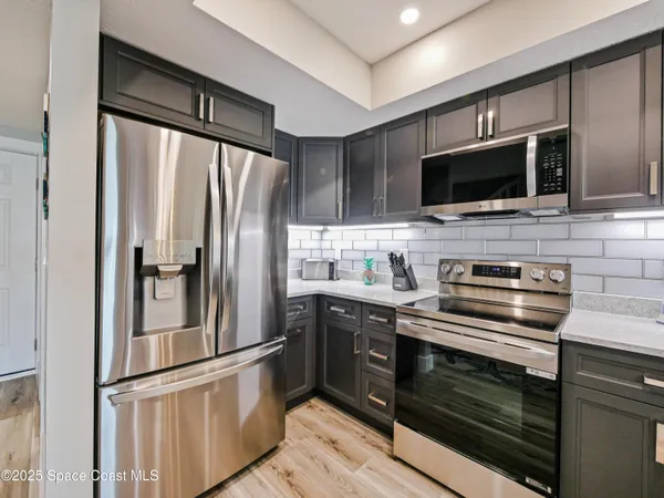 $3,350 | 199 Florida A1A, Unit B205, Satellite Beach, FL 32937