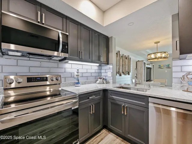 $3,350 | 199 Florida A1A, Unit B205, Satellite Beach, FL 32937