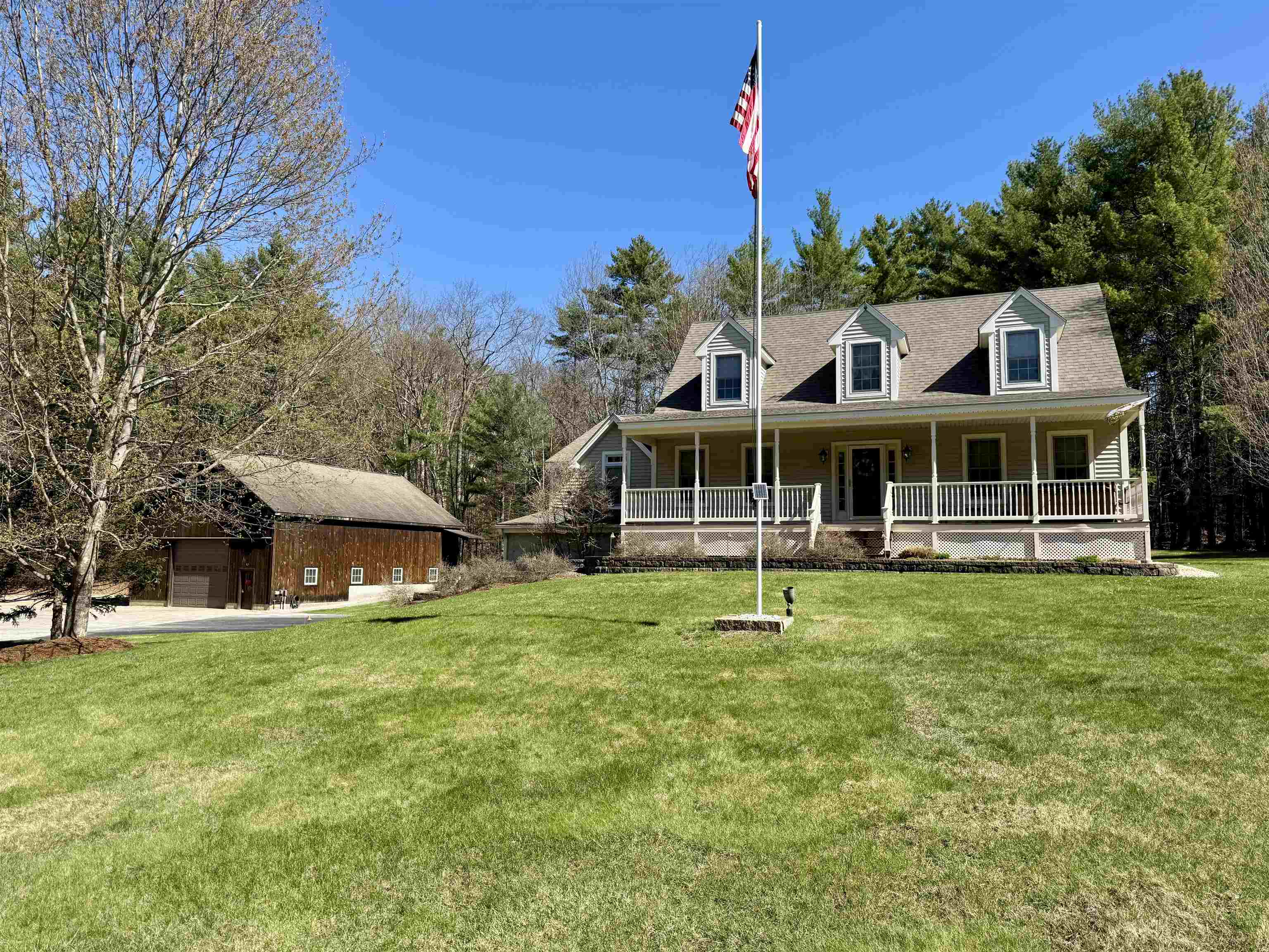 166 Amherst Street Amherst, NH 03031 - Photo 2 of 60