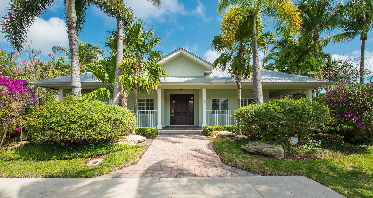 199 Northwest 7th Street Boca Raton, FL 33432 - Photo 37 of 37 a front view of a house with garden