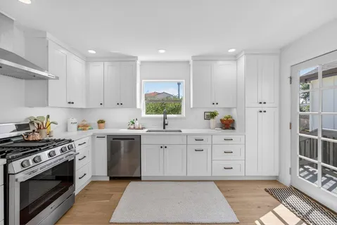 $1,599,800 | 203 San Juan Avenue, Santa Cruz, CA 95062