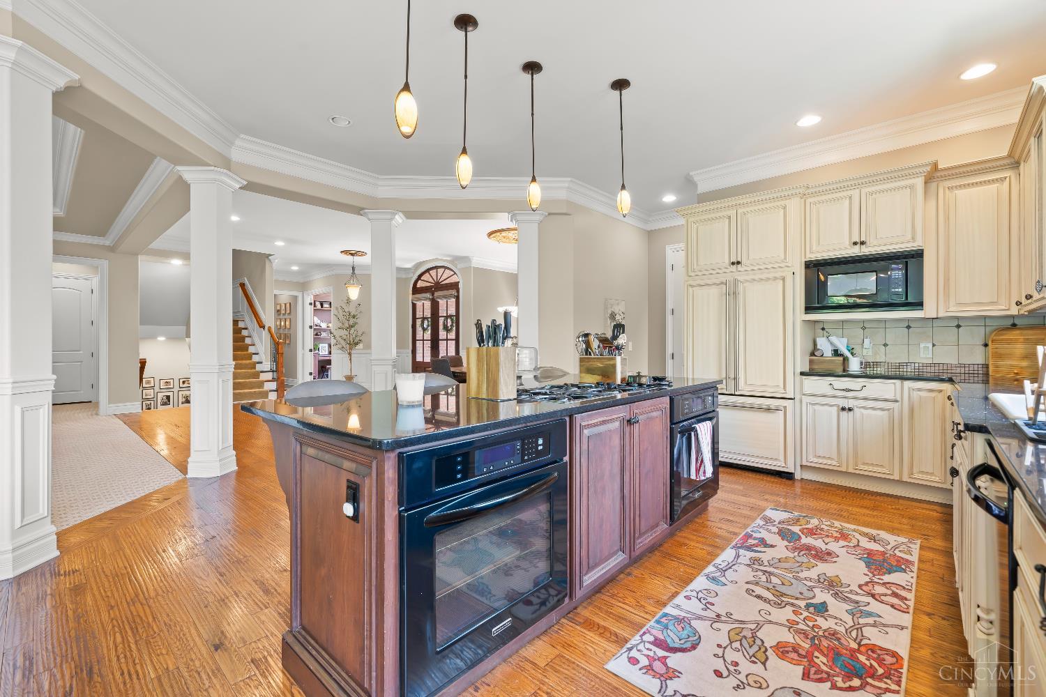 10601 Deerfield Road Montgomery, OH 45242 - Photo 14 of 55 Gallery Image 14