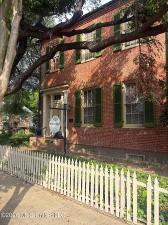 $390,000 | 305 North Rankin Street, Natchez, MS 39120