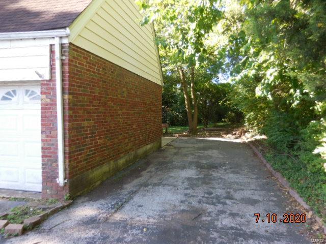 12418 Big Bend Road St. Louis, MO 63122 - Photo 2 of 4