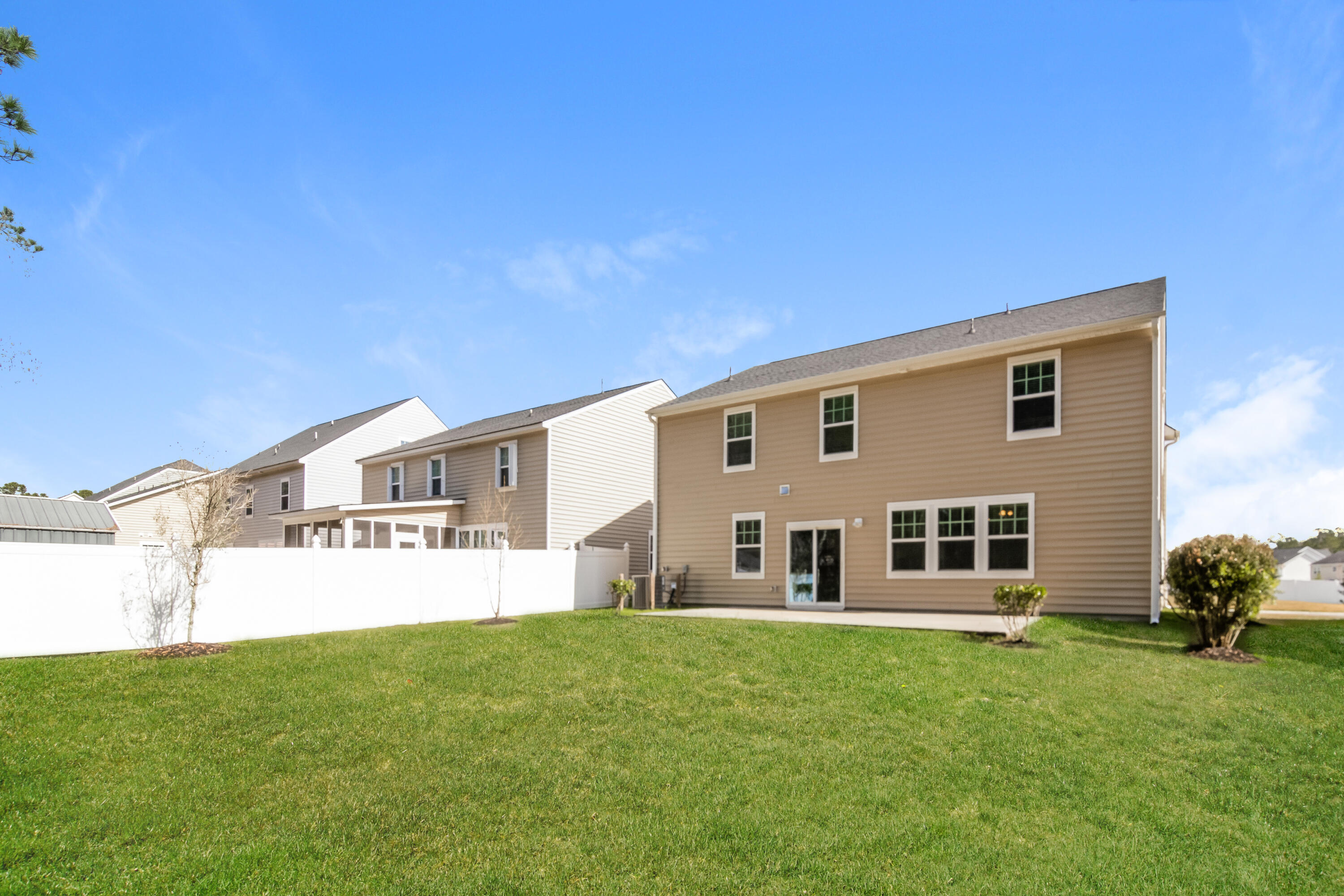 144 Blackwater Way Moncks Corner, SC 29461 - Photo 14 of 15 1004697.144 Blackwater Way - Rear View_1