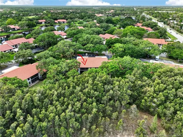 $275,000 | 6031 Southeast Martinique Drive, Unit 202, Stuart, FL 34997