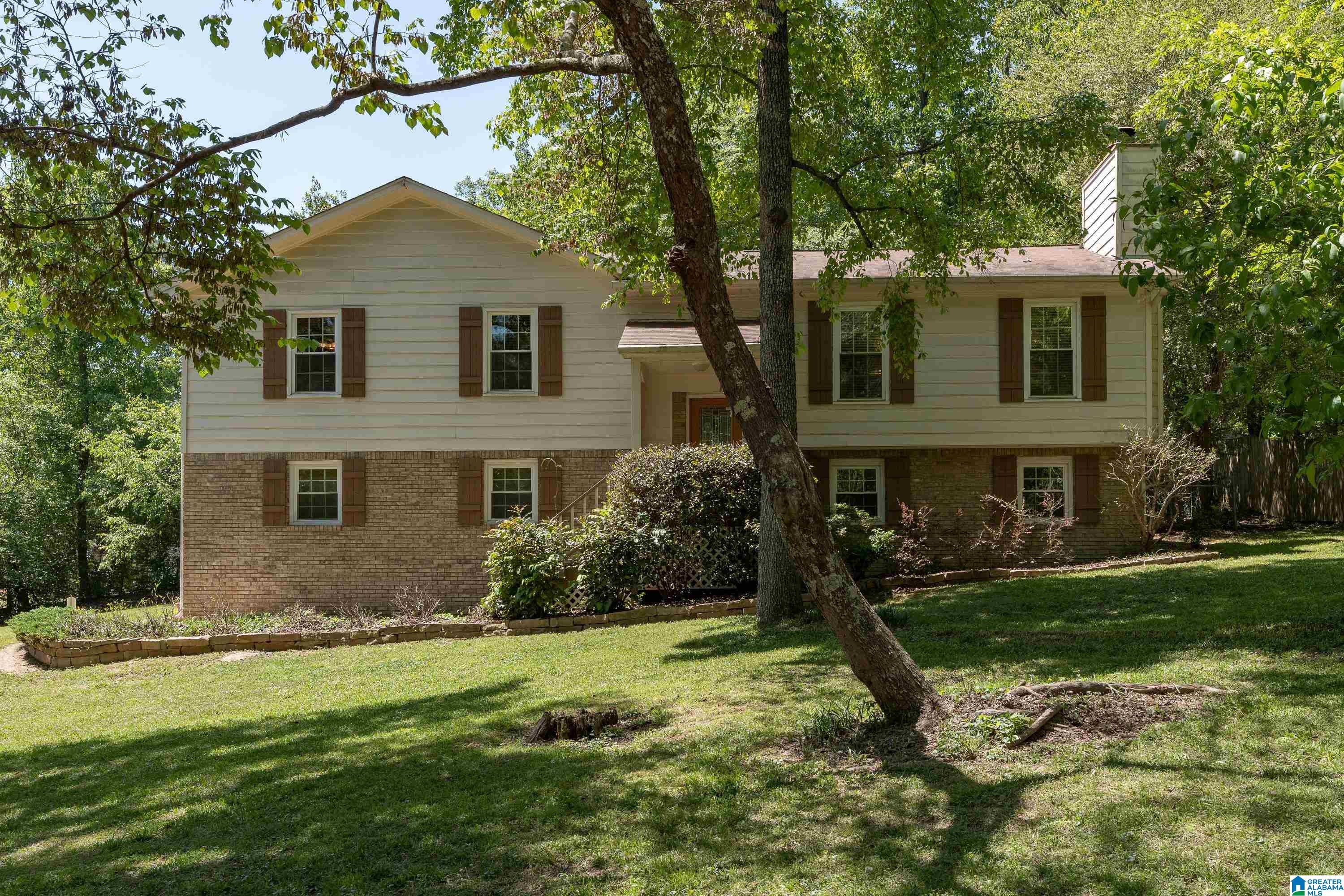 3612 Mill Springs Road Birmingham, AL 35223 - Photo 2 of 40