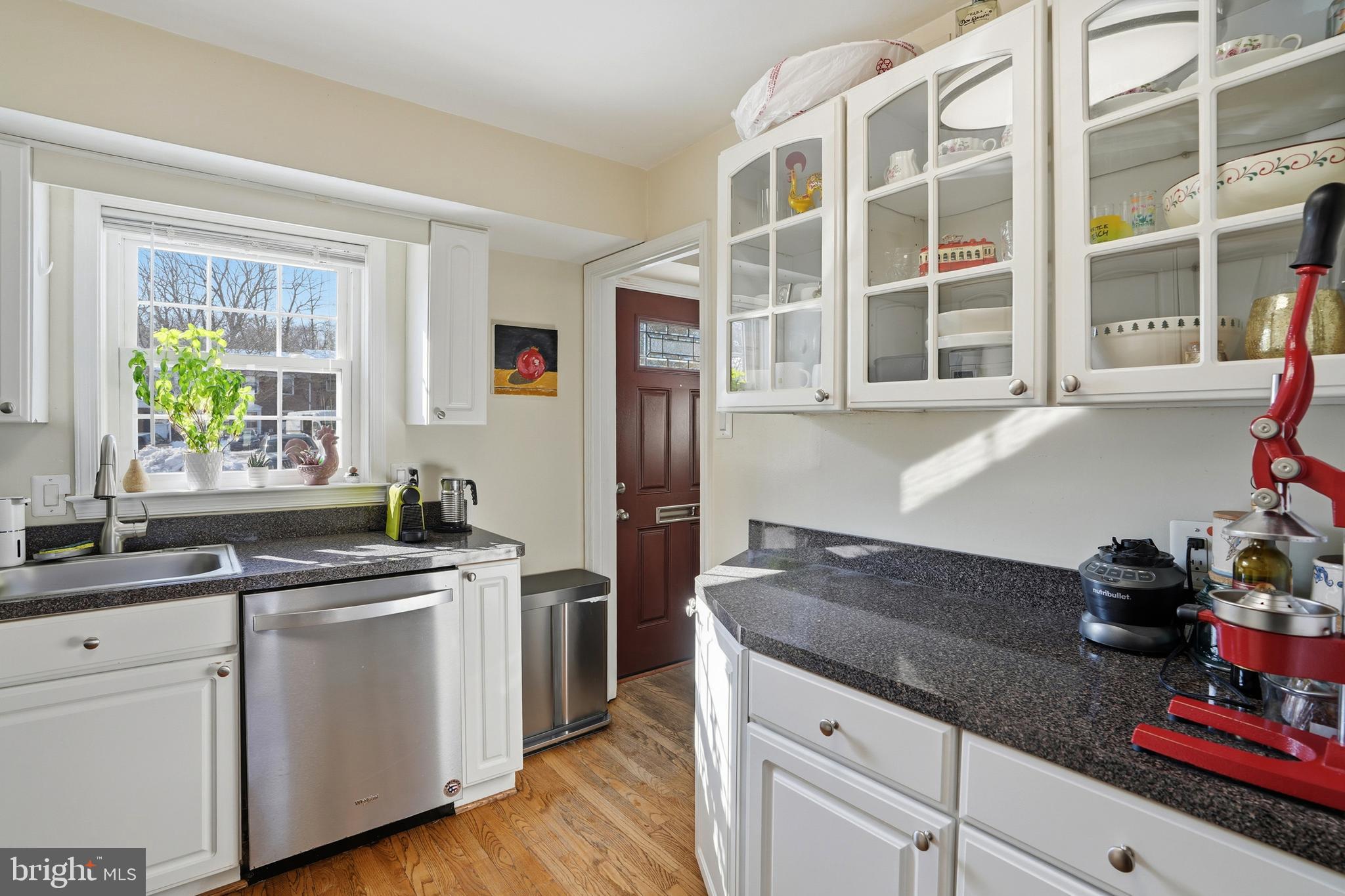 7745 Tiverton Drive Springfield, VA 22152 - Photo 12 of 33