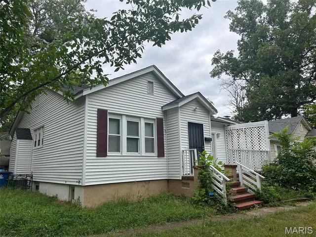 $89,000 | 2426 Mary Avenue, St. Louis, MO 63136
