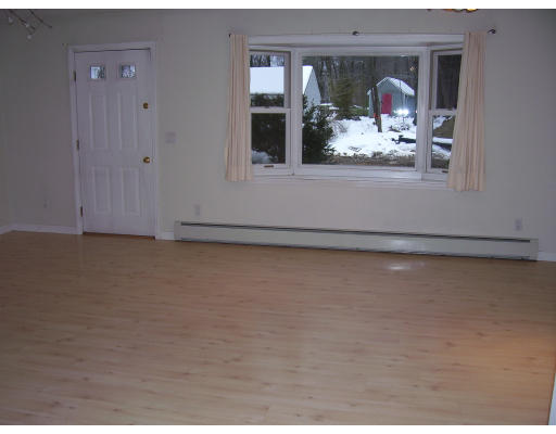 4 Deneen Road Hopkinton, MA 01748 - Photo 8 of 19 Gallery Image 8