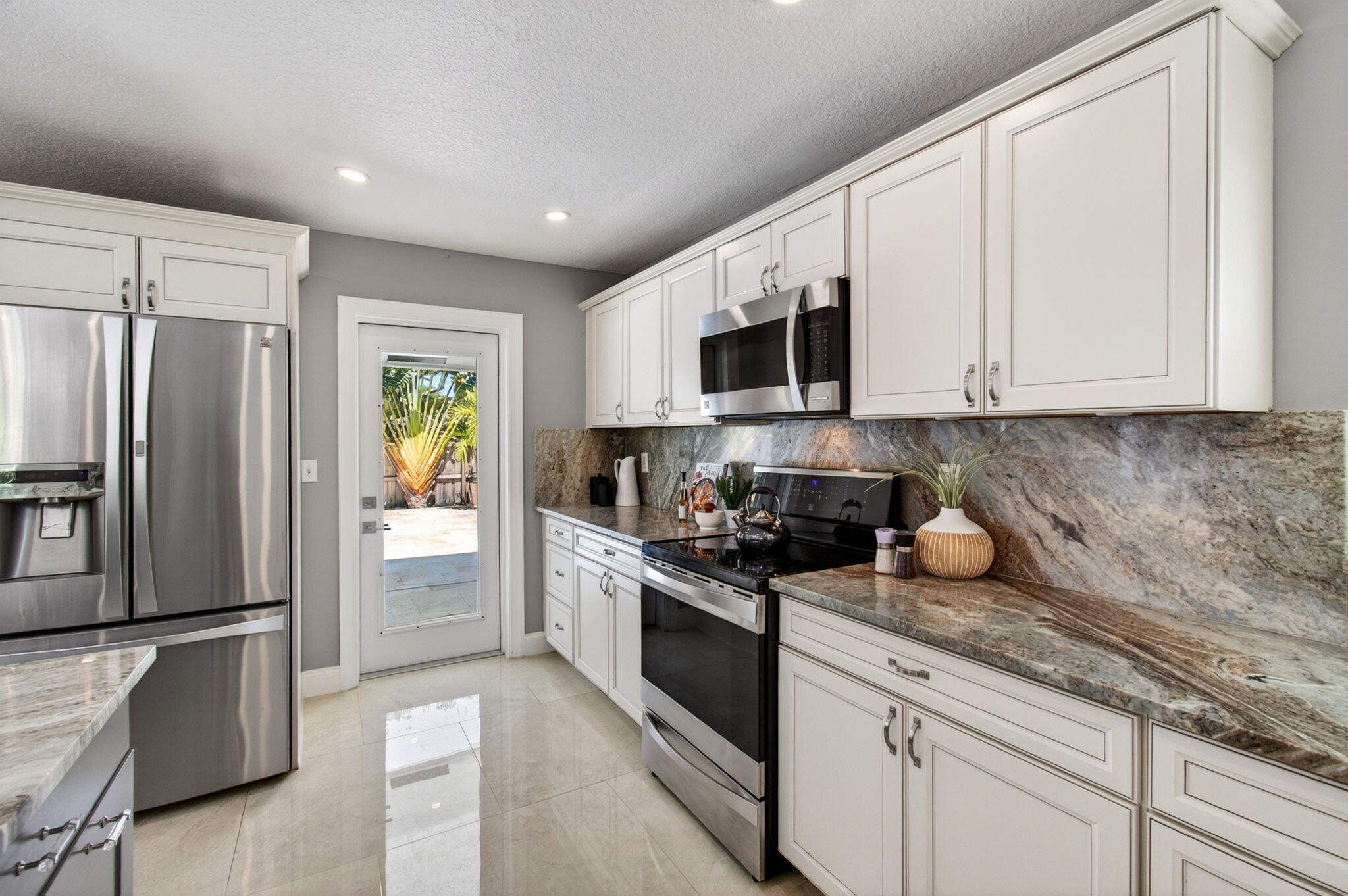 17634 Lake Park Road Boca Raton, FL 33487 - Photo 23 of 67 34-web-or-mls-DSC_6981