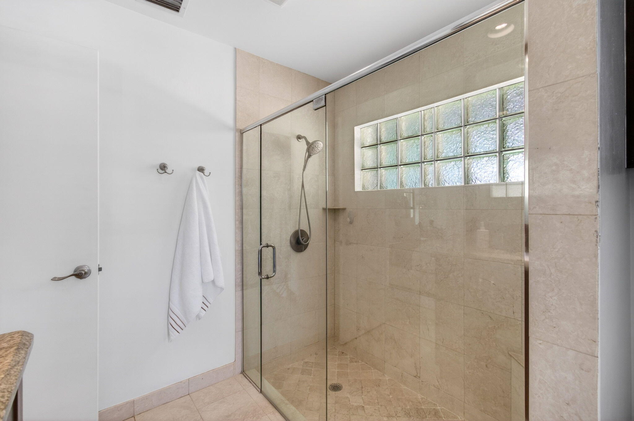 17634 Lake Park Road Boca Raton, FL 33487 - Photo 32 of 67 48-web-or-mls-DSC_7069