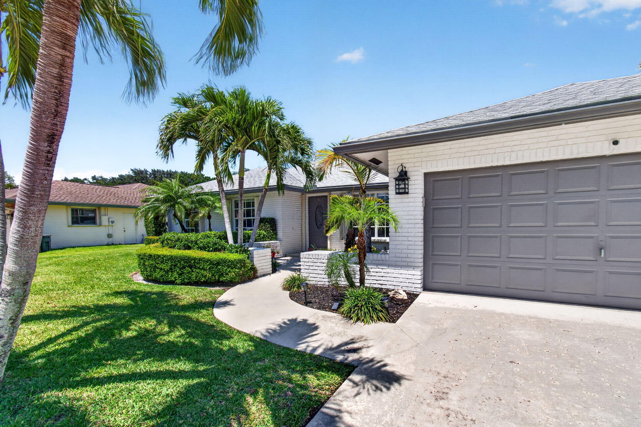 17634 Lake Park Road Boca Raton, FL 33487 - Photo 4 of 67 8-web-or-mls-DSC_6810