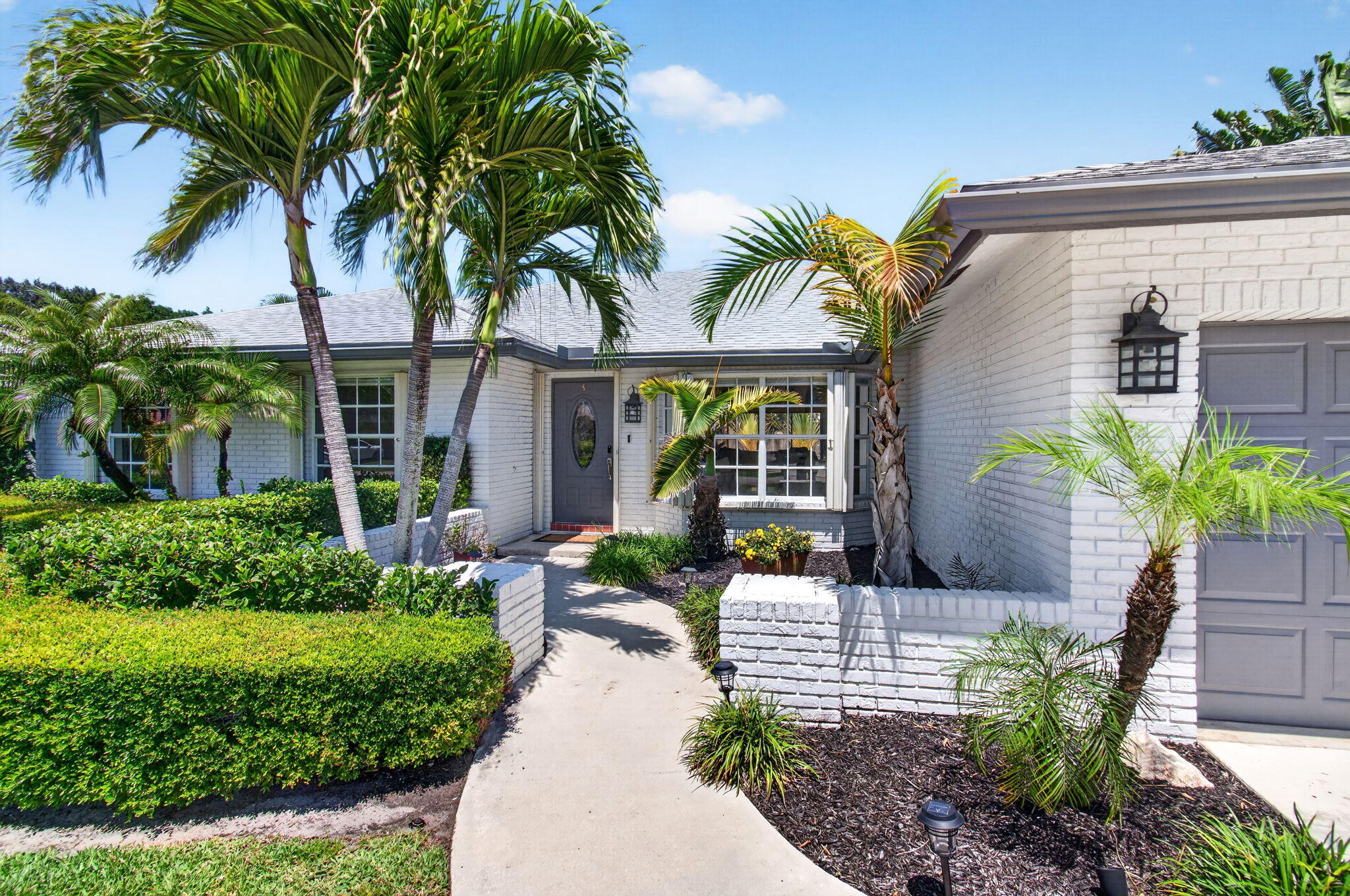 17634 Lake Park Road Boca Raton, FL 33487 - Photo 5 of 67 9-web-or-mls-DSC_6814