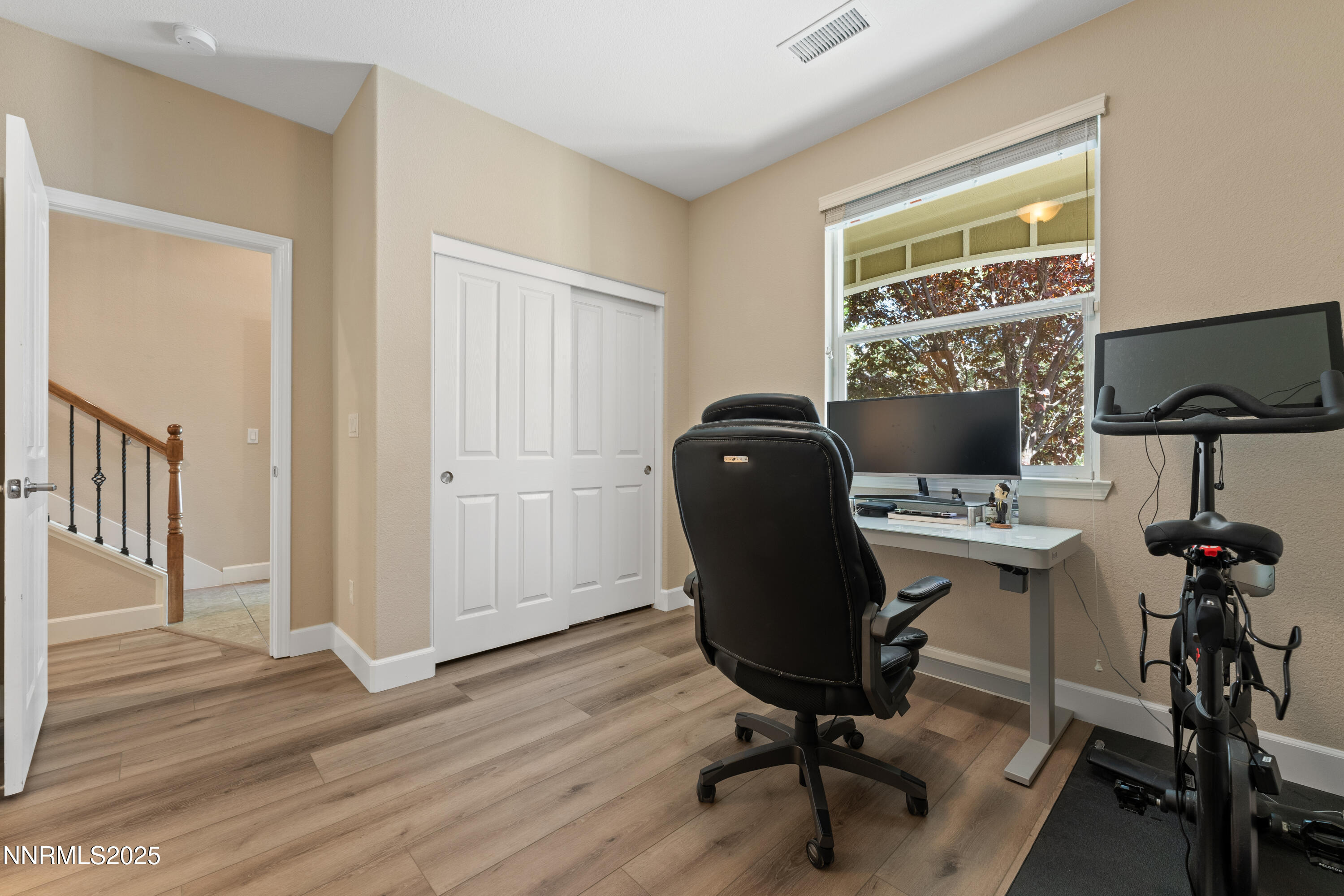 225 Lafayette Lane Reno, NV 89509 - Photo 11 of 19 Front Bedroom