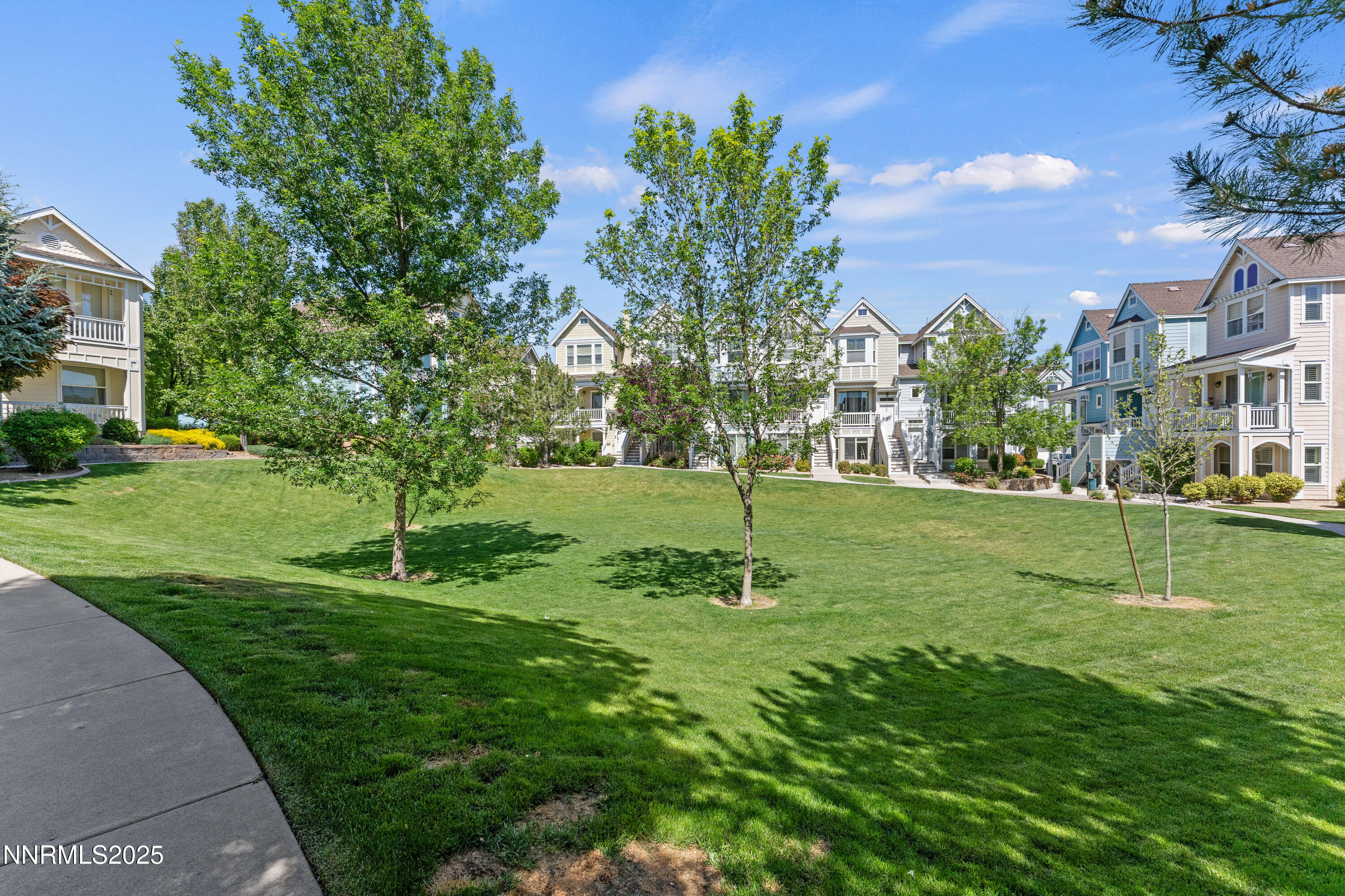 225 Lafayette Lane Reno, NV 89509 - Photo 17 of 19 Common Open Space