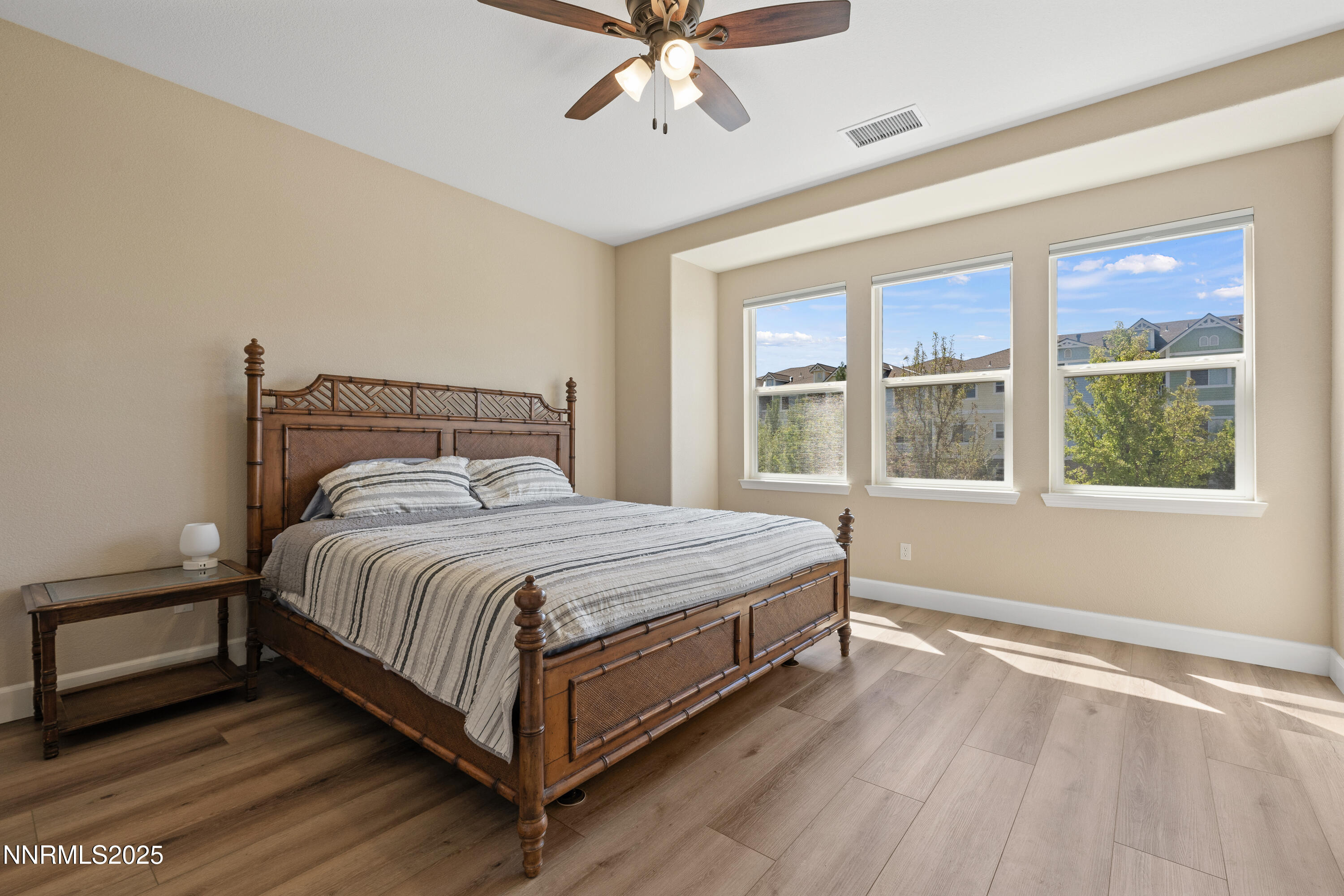 225 Lafayette Lane Reno, NV 89509 - Photo 8 of 19 Primary Bedroom