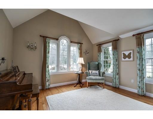 13 Edgehill Road Hopkinton, MA 01748 - Photo 11 of 27 Gallery Image 11