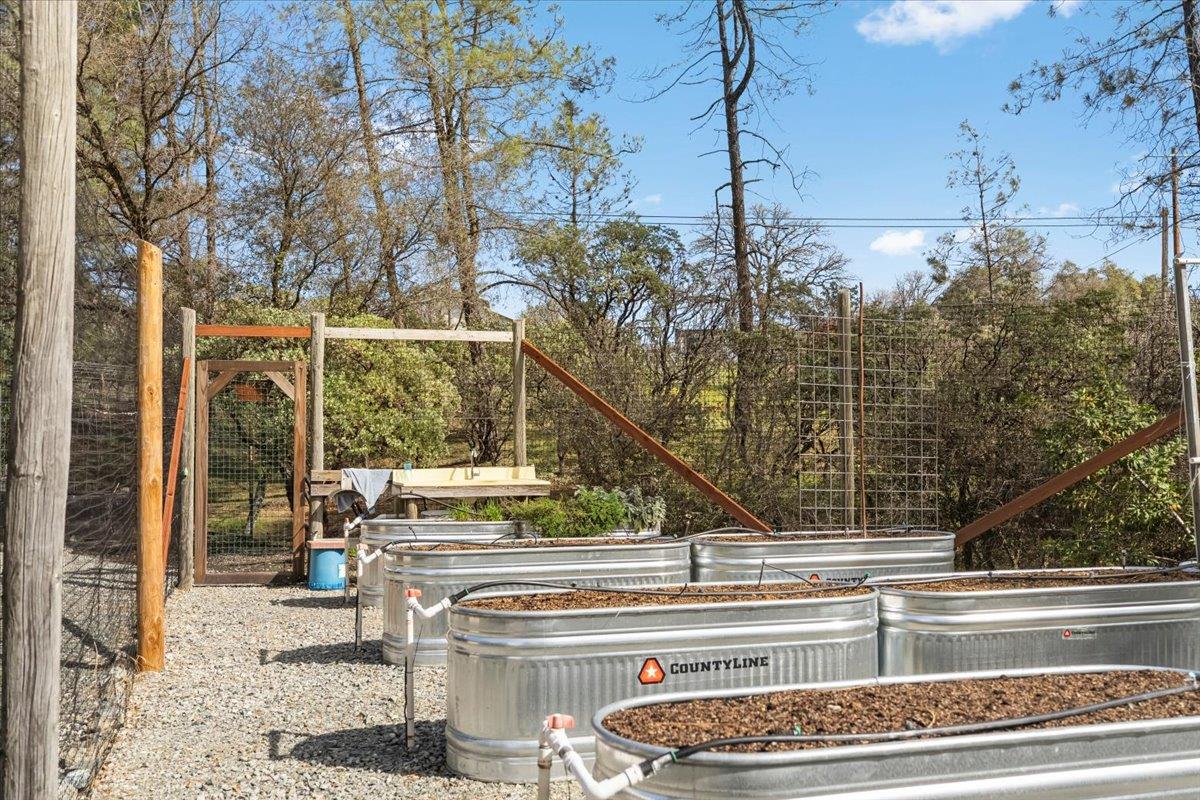 15666 Wolf Mountain Road Grass Valley, CA 95949 - Photo 36 of 78