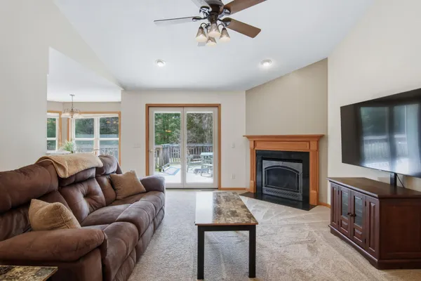 $468,000 | E8228 660th Avenue, Elk Mound, WI 54739