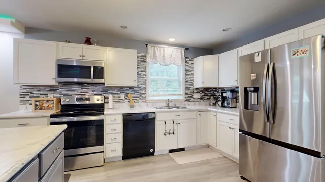 $549,000 | 77 Mechanic Street, Westbrook, ME 04092