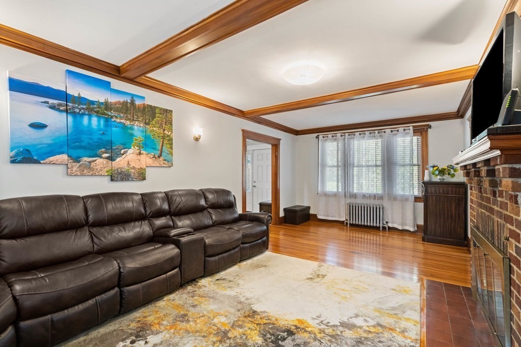 24 Alton Road Quincy, MA 02169 - Photo 11 of 35 Gallery Image 11