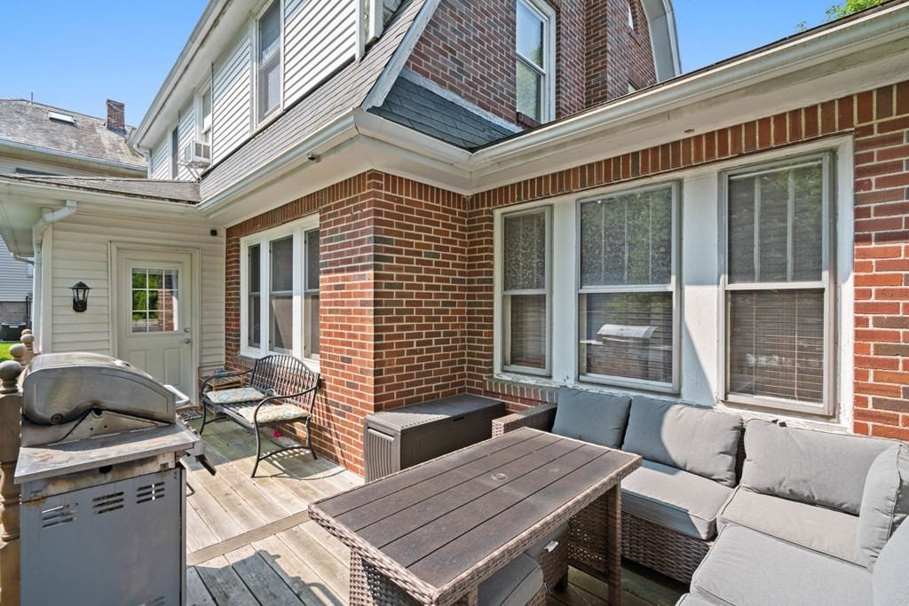 24 Alton Road Quincy, MA 02169 - Photo 3 of 35 Gallery Image 3
