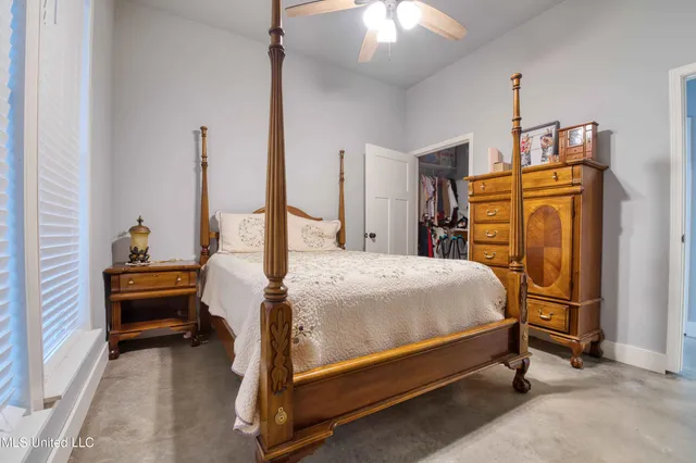 $430,000 | 301 Summer Oaks Drive, Lamar, MS 38642